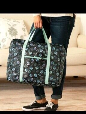 Palm Leaves Puppy Paws Packable Duffel Bag Lightweight